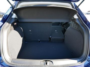 Car image 37