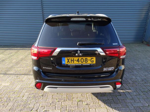 Mitsubishi Outlander 2.4 165 kW image number 15