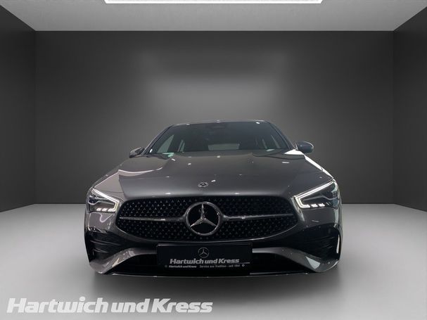 Mercedes-Benz CLA 200 Shooting Brake 120 kW image number 2