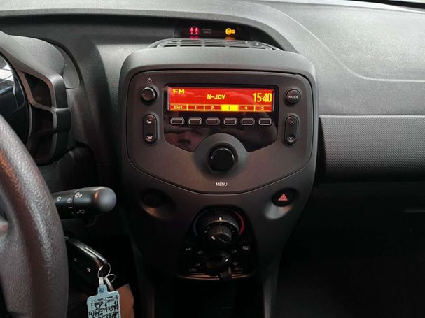 Toyota Aygo X 53 kW image number 11