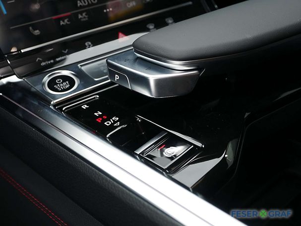 Audi Q8 50 quattro e-tron S-line Sportback 250 kW image number 13