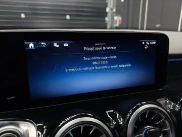 Car image 39