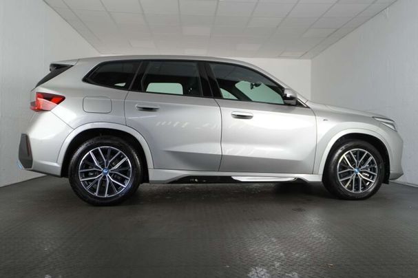 BMW iX1 xDrive30 M Sport 225 kW image number 7