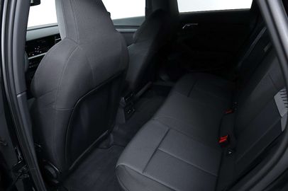 Car image 41