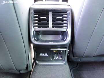 Car image 33