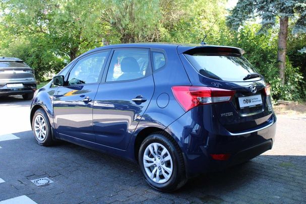 Hyundai ix20 1.6 blue 92 kW image number 4