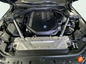 Car image 27