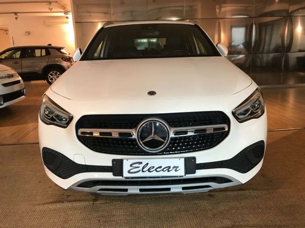 Mercedes-Benz GLA 250 e 160 kW image number 3