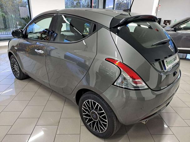 Lancia Ypsilon 51 kW image number 6