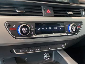 Car image 37