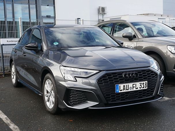 Audi A3 35 TFSI S-line Sportback 110 kW image number 2