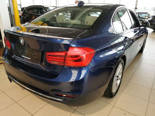 BMW 330 e iPerformance M 185 kW image number 31