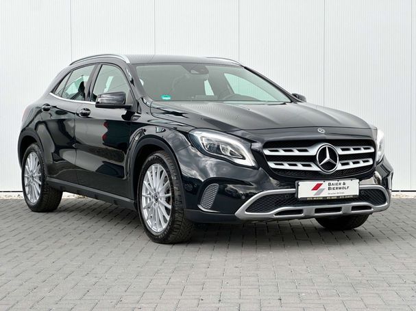 Mercedes-Benz GLA 200 115 kW image number 2