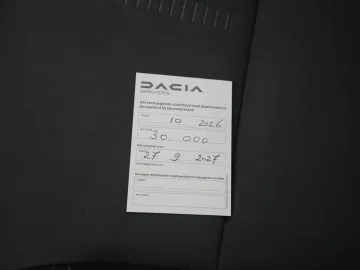 Car image 34