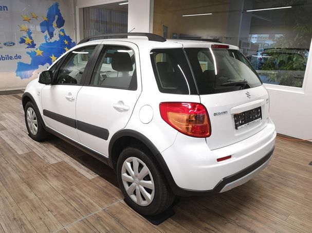 Suzuki SX4 Classic 1.6 VVT 88 kW image number 2