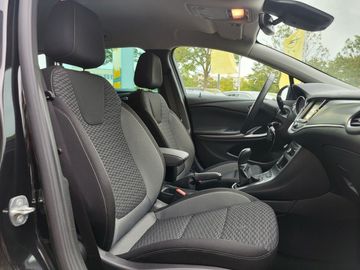 Car image 21