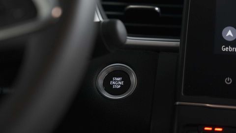 Car image 36