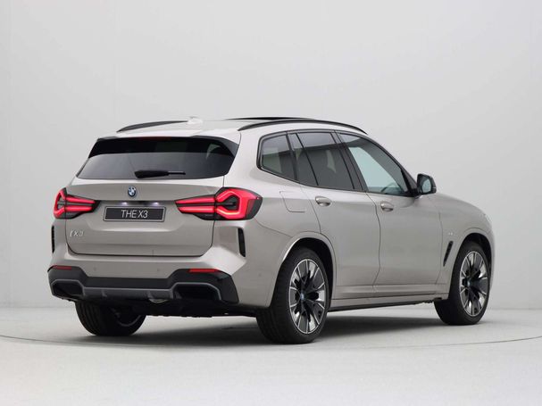 BMW iX3 80 kWh 210 kW image number 8