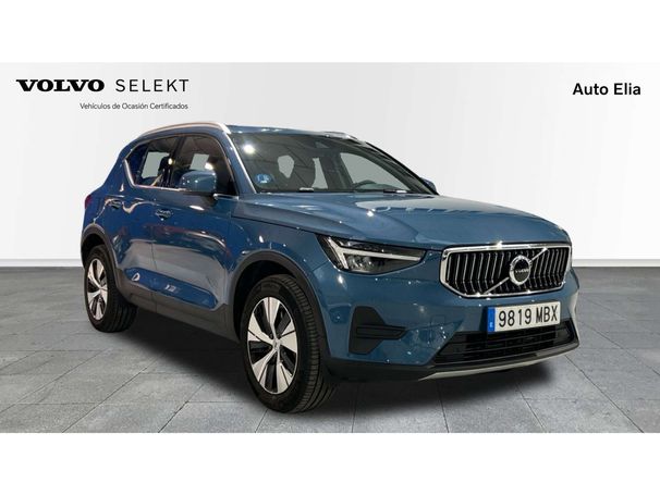 Volvo XC40 Recharge T4 Core 155 kW image number 8