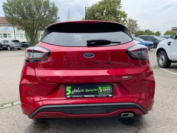 Car image 27