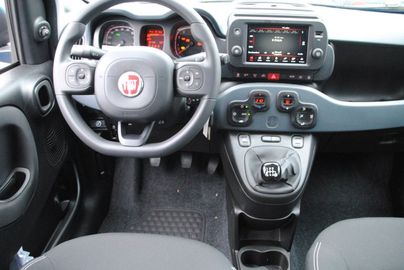 Car image 6