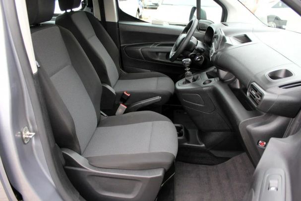 Toyota Proace Verso 75 kW image number 10