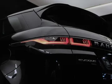 Car image 39