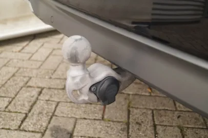 Car image 38
