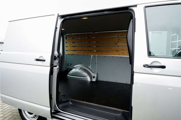 Volkswagen T6 Transporter 75 kW image number 18