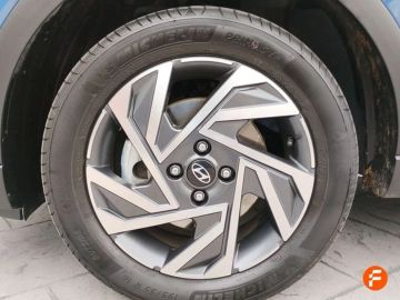 Car image 29