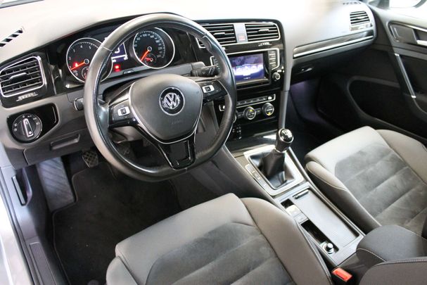 Volkswagen Golf 1.4 TSI ACT Highline 104 kW image number 18