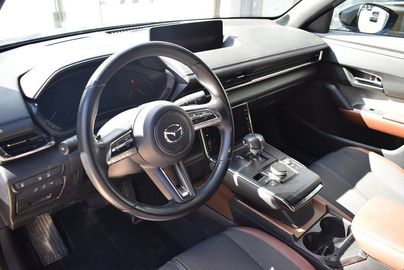 Car image 24