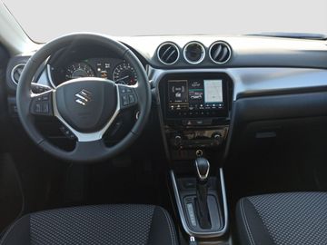 Car image 10