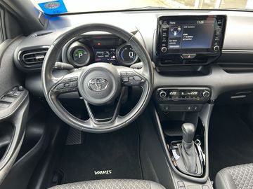 Car image 9