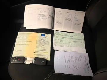 Car image 28