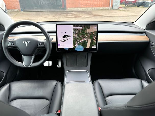 Tesla Model 3 Long Range AWD 366 kW image number 8