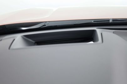 Car image 36