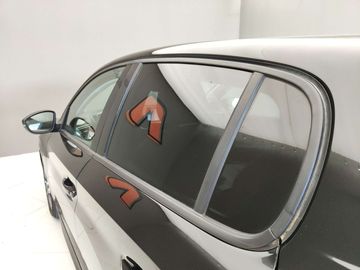 Car image 31