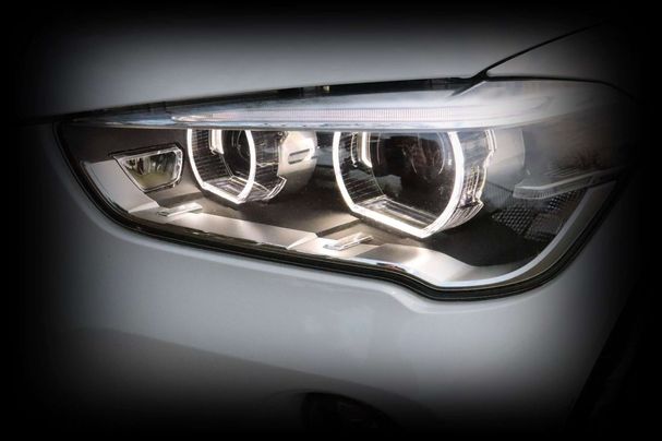 BMW X1 xDrive20i 141 kW image number 25