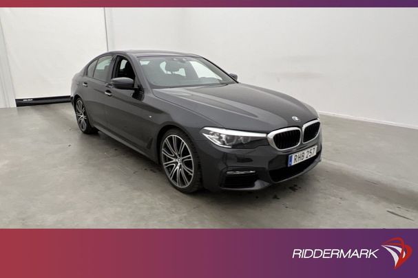 BMW 530d xDrive 196 kW image number 2