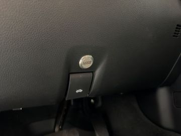 Car image 41