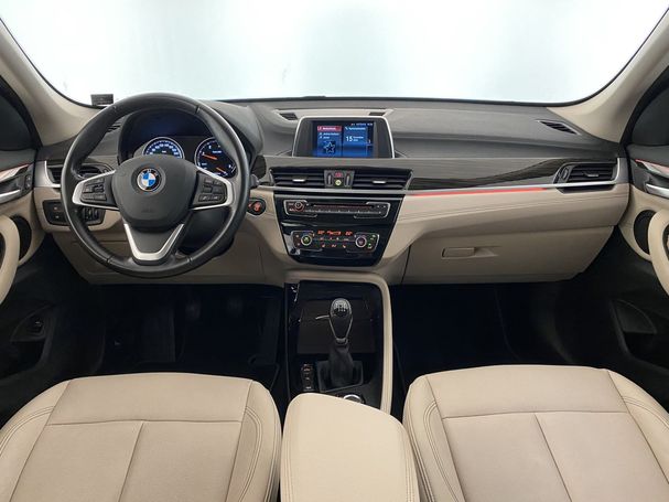 BMW X1 xDrive18d xLine 110 kW image number 12