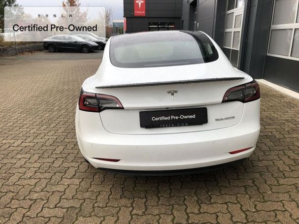 Tesla Model 3 Performance AWD 258 kW image number 3