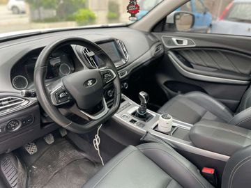 Car image 16