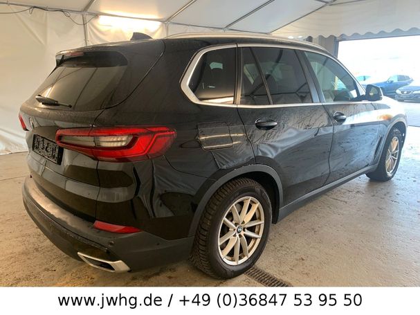 BMW X5 xDrive 195 kW image number 3