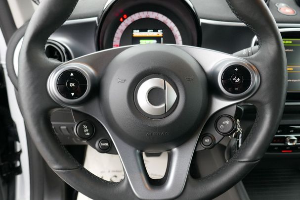 Smart ForTwo EQ 60 kW image number 15