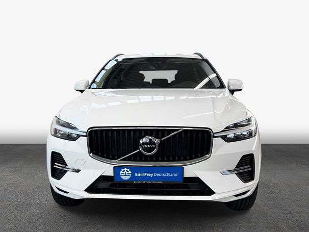 Volvo XC60 B4 Momentum 145 kW image number 3