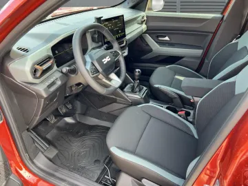 Car image 6