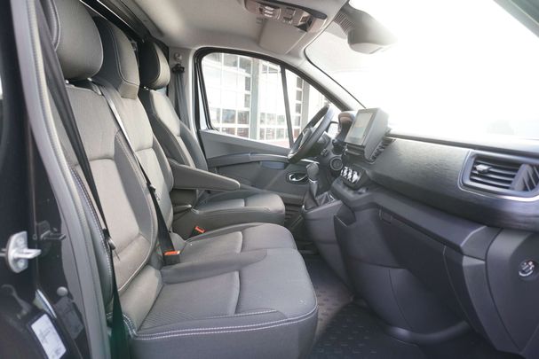 Renault Trafic 125 kW image number 13