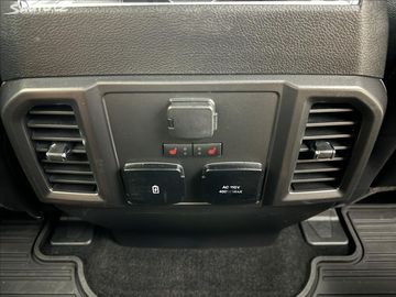 Car image 41